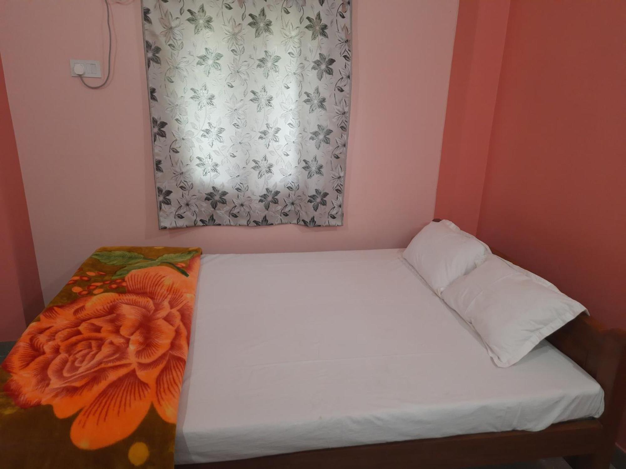 Lbh Hotel Gaya Exterior photo